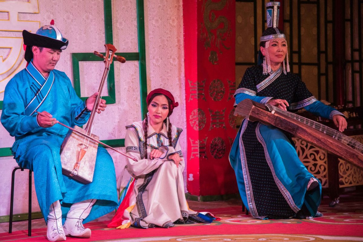 Chants de gorge mongols et musique traditionnels