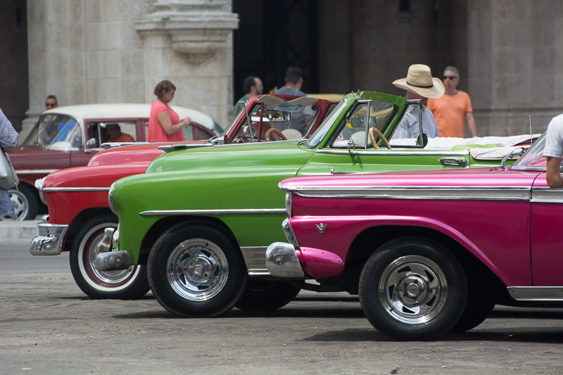 Cuba-La Havane- vieille voiture américaine