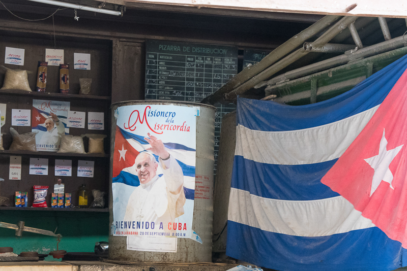 Cuba - la havane, magasin d'état