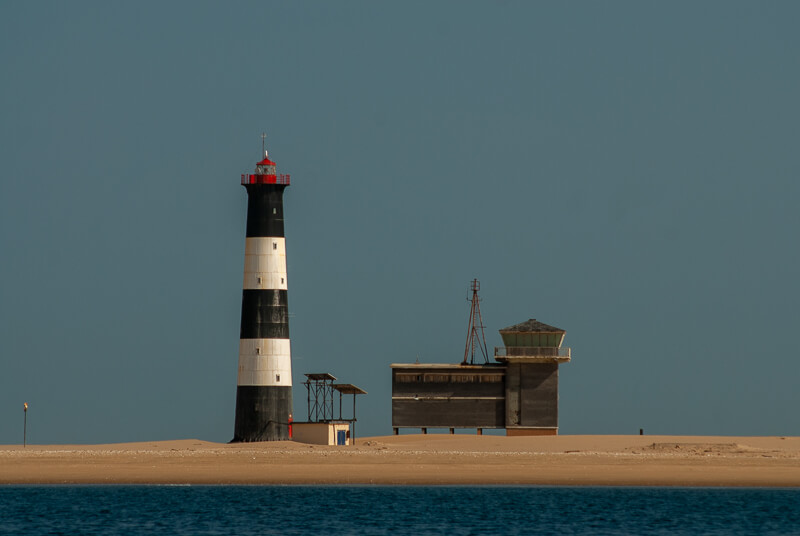 Afrique australe -Namibie au large de Swakopmund, phare de Pelican Point
