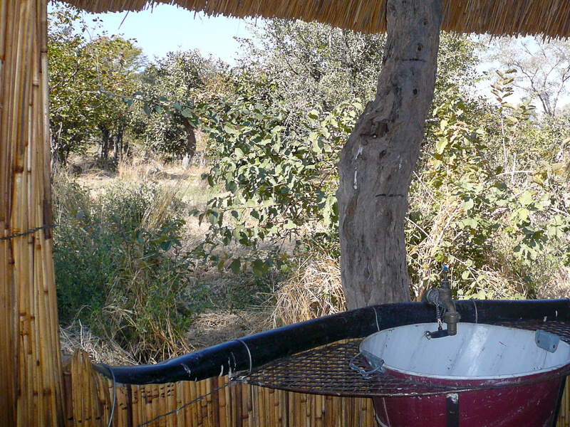 Afrique australe - Botswana, Moremi - salle de bain avec vue