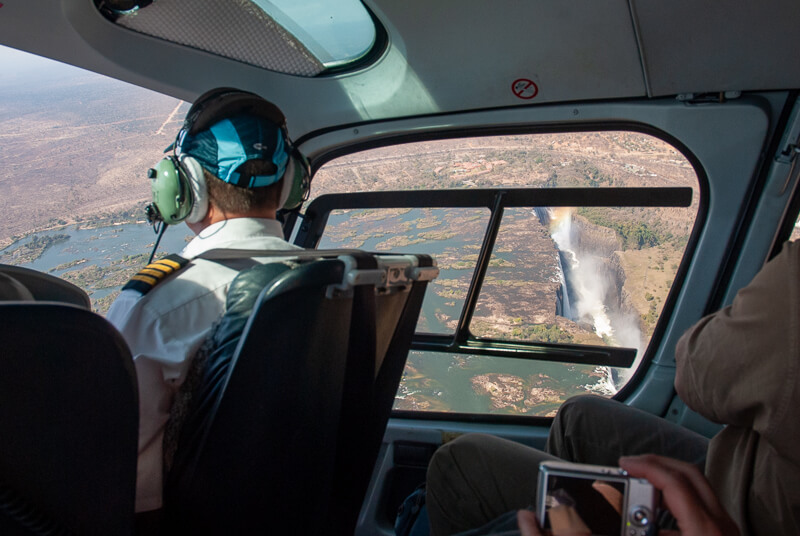 Afrique australe - Zambie, dans l'hélicoptère au-dessus des chutes