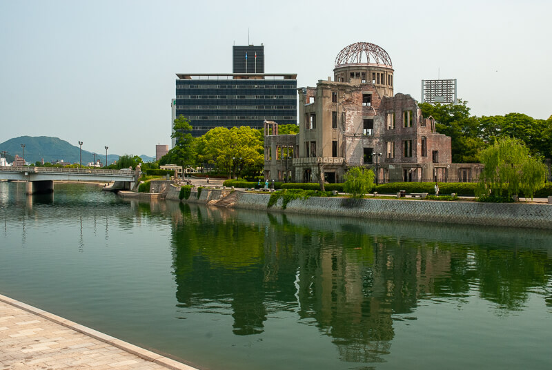 Japon, Hiroshima - esplanade de la paix