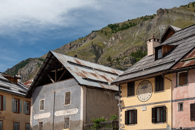 Mercantour, Saint-Dalmas-le-Selvage, cadran solaire