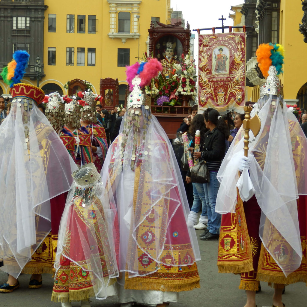 Pérou-Lima-Fete et habits traditionnels