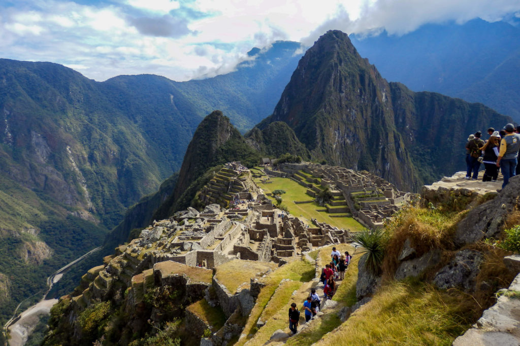 Pérou, Machu Picchu - Vue du site depuis la porte du soleil