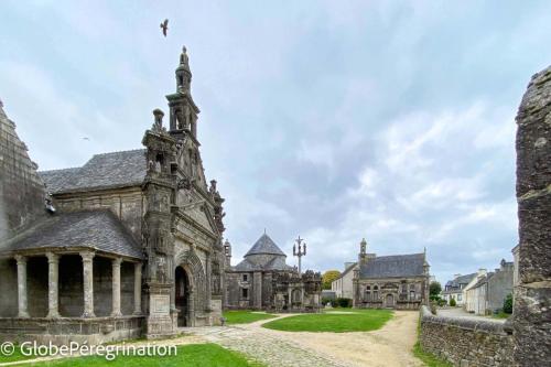 Bretagne, Guimiliau - Enclos paroissial 