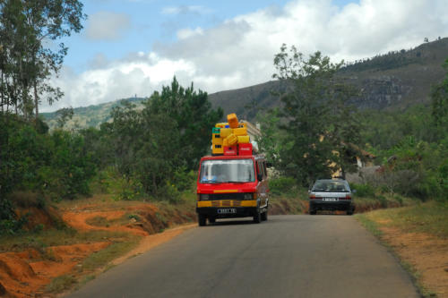 Madagascar - Pays Betsileo, taxi brousse