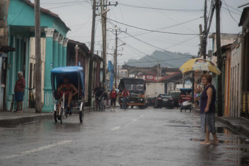 Cuba, Oriente, petite ville de montagne sous la pluie