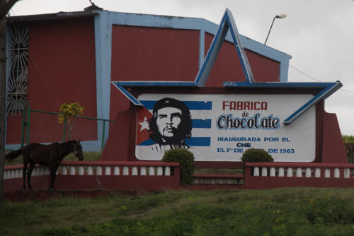 Baracoa, le che-colat, usine inaugurée par Che Guevara