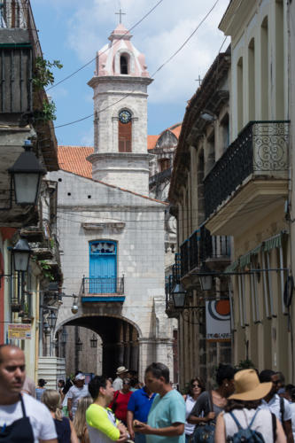 Cuba - La Havane, ambiance animée dans les rues 