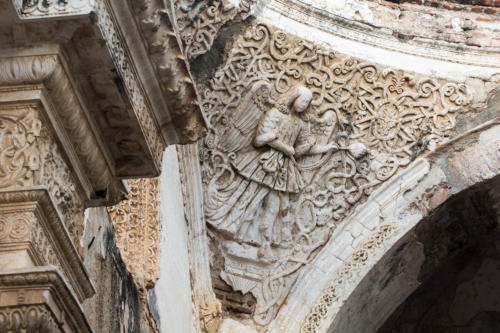 Sculptures sur les ruines de l'ancienne cathédrale d'Antigua