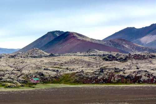 Islande, péninsule de Snaefellness,  paysage volcanique