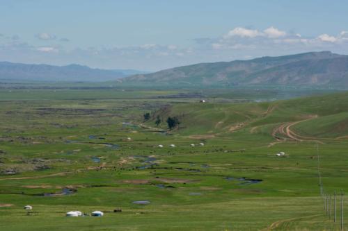 Mongolie - col au dessus de la vallée de l'Orkhon, vue infinie sur la steppe
