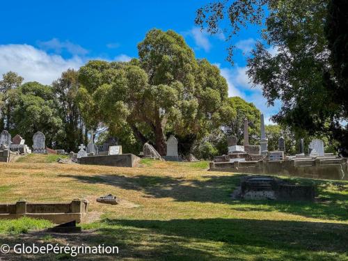 Nouvelle Zélande Sud -   Baie d'Akaroa, cimetière des premiers migrants