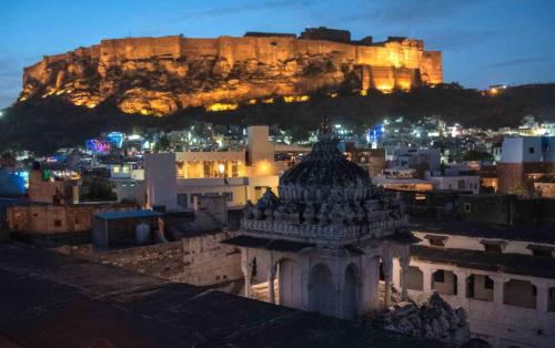inde-rajasthan-jodhpur-city palace de nuit