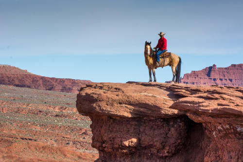 Cavalier navajo à Monument Valley