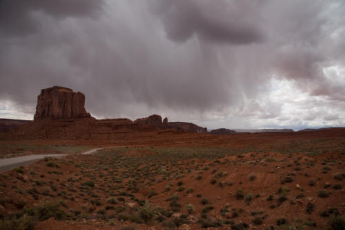 Monument Valley l'orage menace