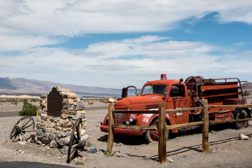Stovepipe wells village in Death Valley