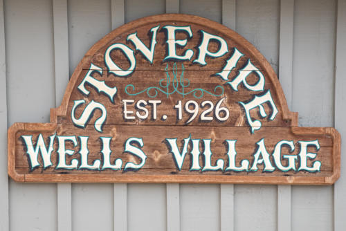 Stovepipe wells village in Death Valley