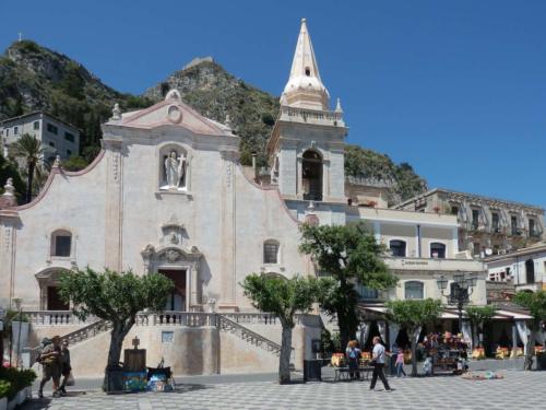Taormine, églises San Giuseppe et San Agostino