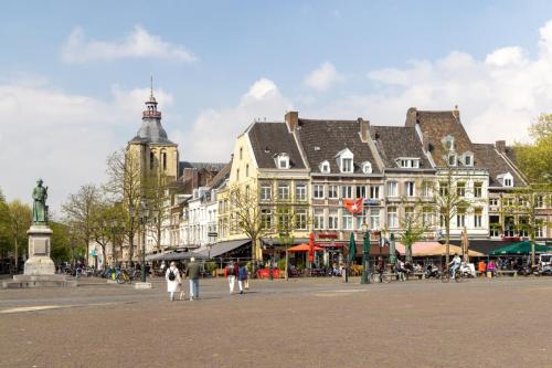Pays-bas, Maastricht - Place vrijthof
