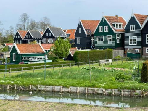 Pays-bas, Merken - Maisons en bois et canaux