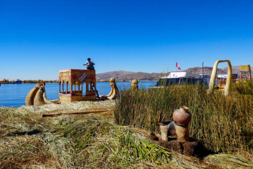Pérou, lac Titicaca -Iles Uros