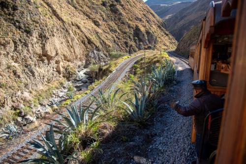 Equateur - Alausi et le train Nariz del Diablo