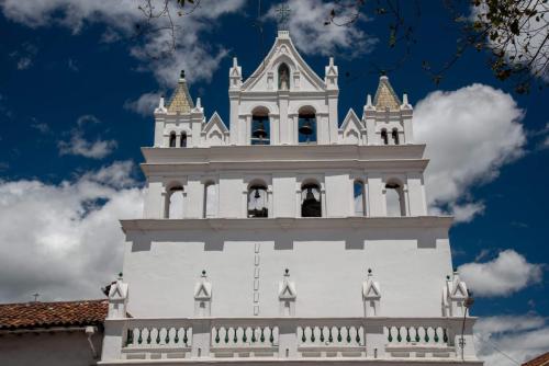 Equateur,Cuenca - Eglise Corazón de Jesùs
