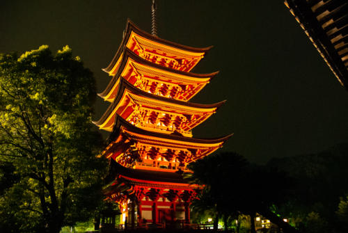 Japon, Miyajima - la pagode à 5 étages de nuit